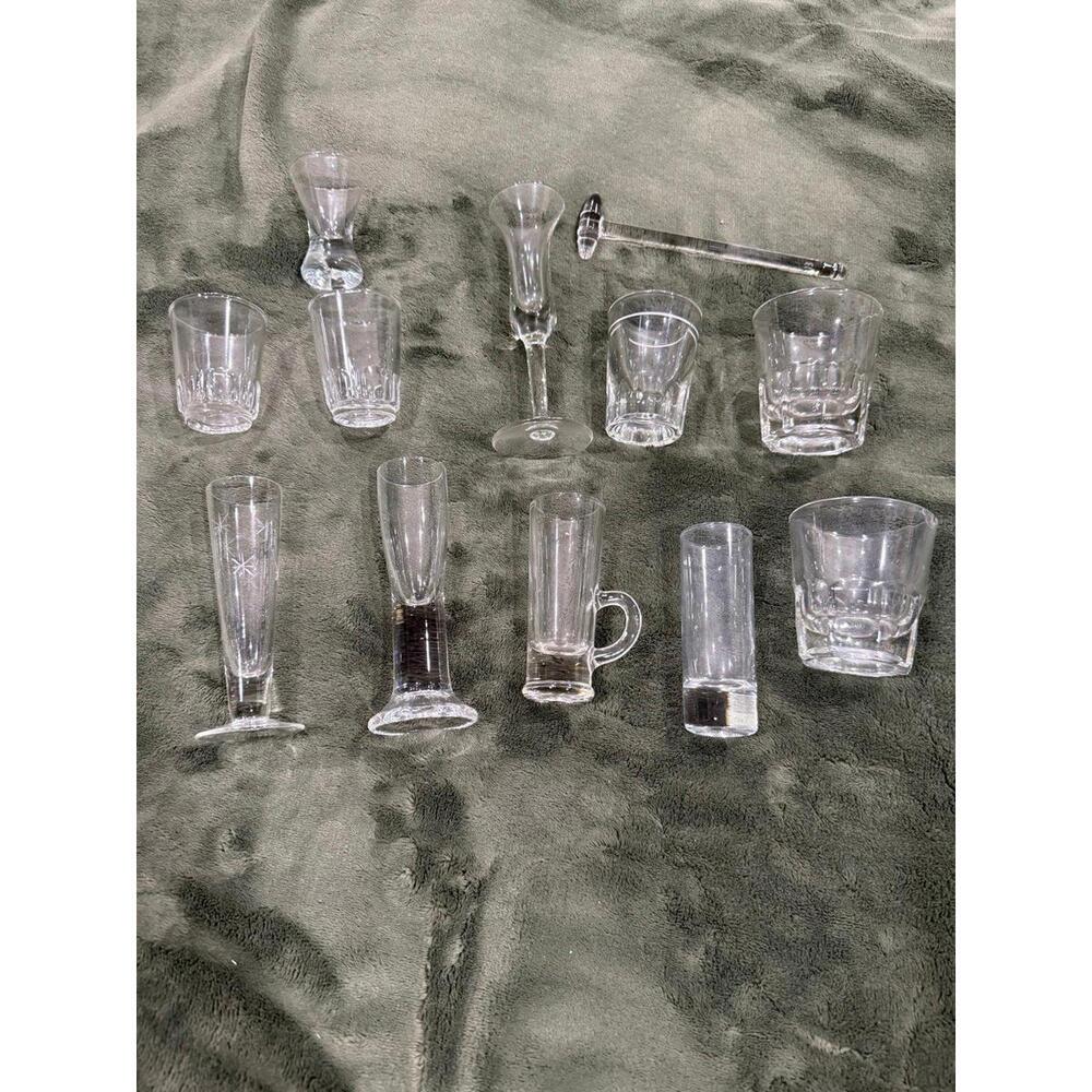 Lot of 12 VTG Glassware & Shot glasses & Stirrer